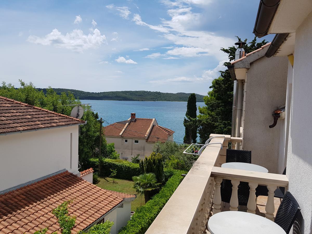 Apartments Marina Trogir Exterior photo