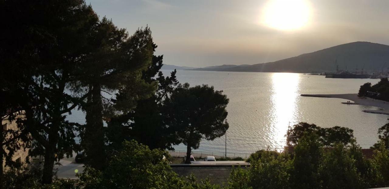 Apartments Marina Trogir Exterior photo